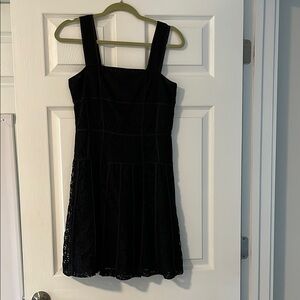 Elegant AnnTaylor Lace Dress